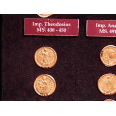 Crosses and stars on coins, Theodosius II and Anastacius
